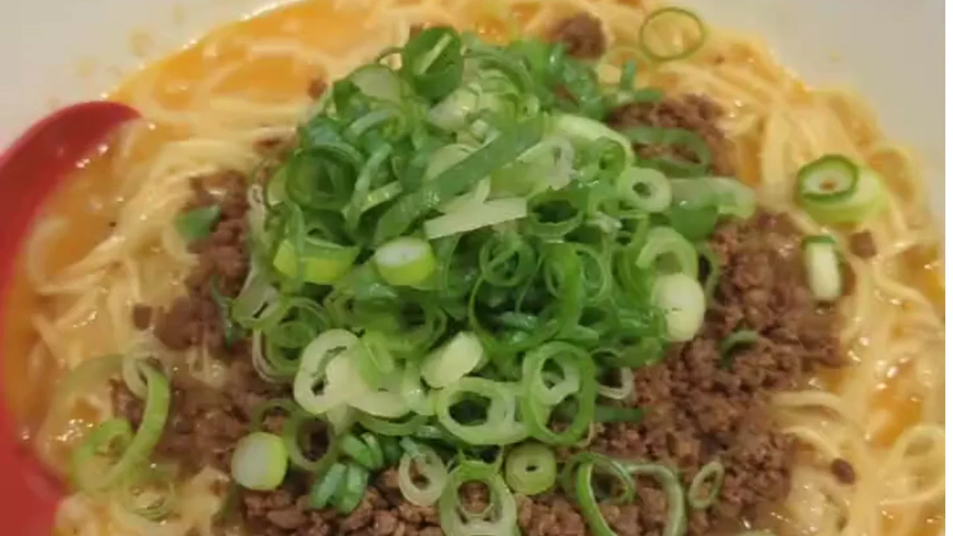 広島の汁なし担担麺